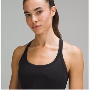 Lululemon add to Street black ribs stretch tank racerback built-in bra size 6